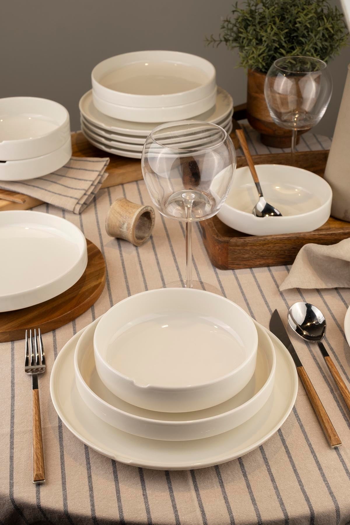 Rani Home Yemek Takımı (18 Parça) Kütahya Porselen Krem HD-6922