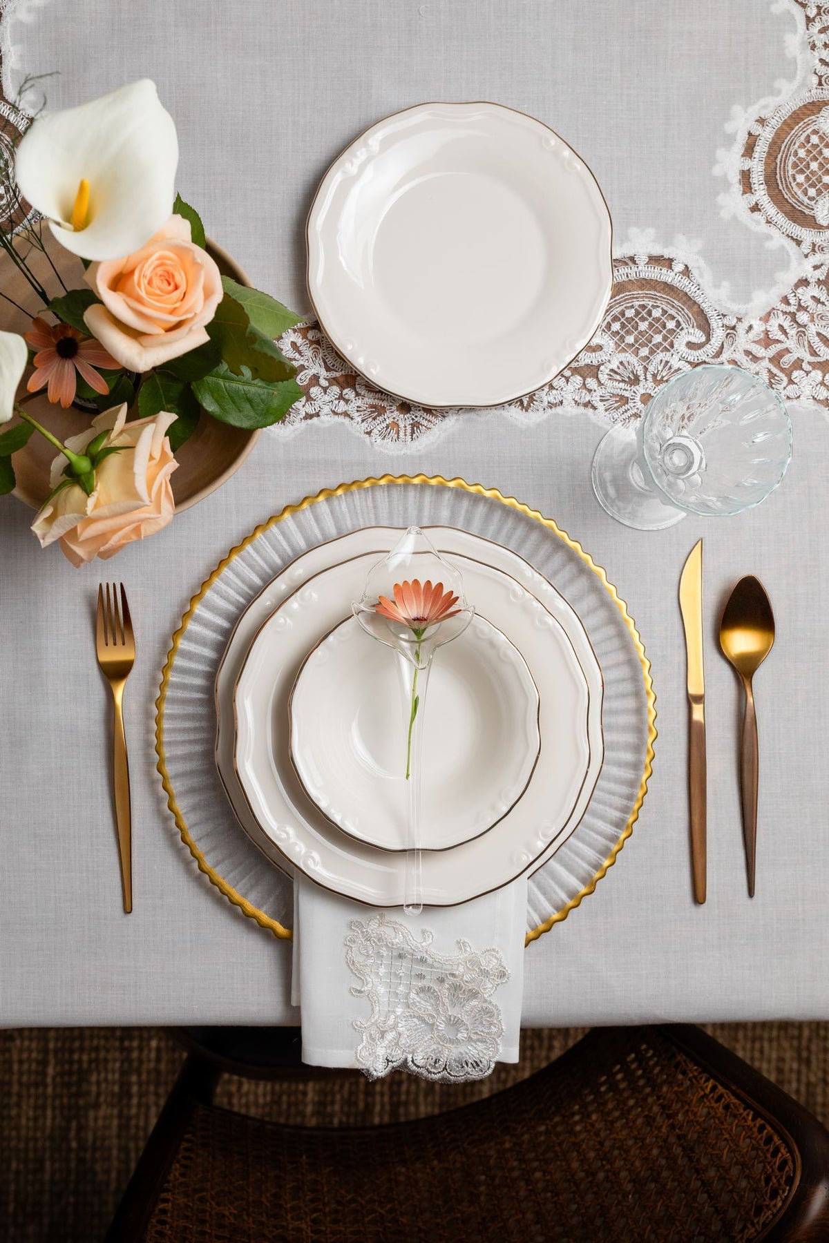Rani Home Yemek Takımı (24 Parça) Hermia Beyaz - Altın HE-6811